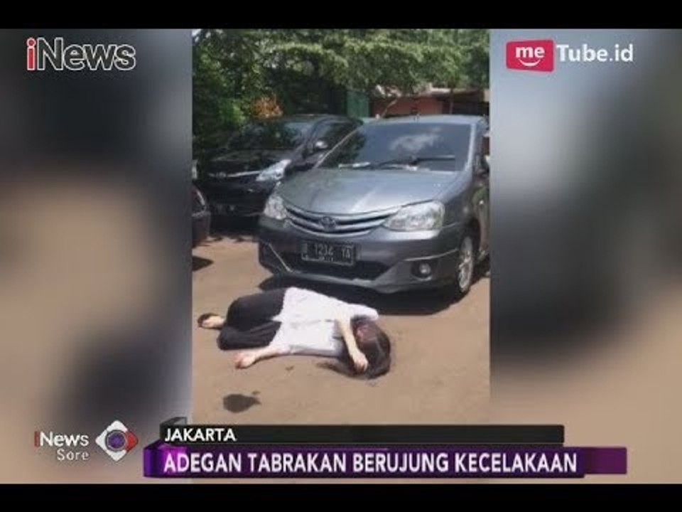 Video Amatir Detik-detik Artis Cynthia Ramlan Tertabrak Saat Syuting - iNews Sore 03/03