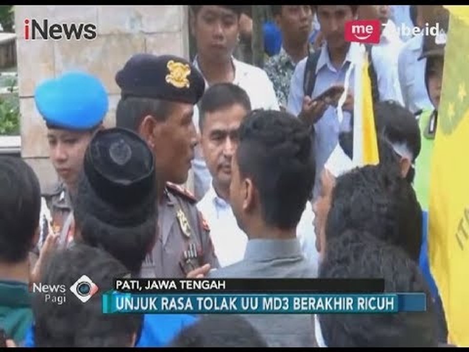 Demo Mahasiswa Tolak UU MD3 di Kantor DPRD Pati Berakhir Ricuh iNews Pagi 07/03