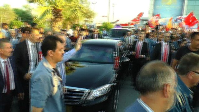 - KKTC’de Cumhurbaşkanı Erdoğan’a sevgi seli