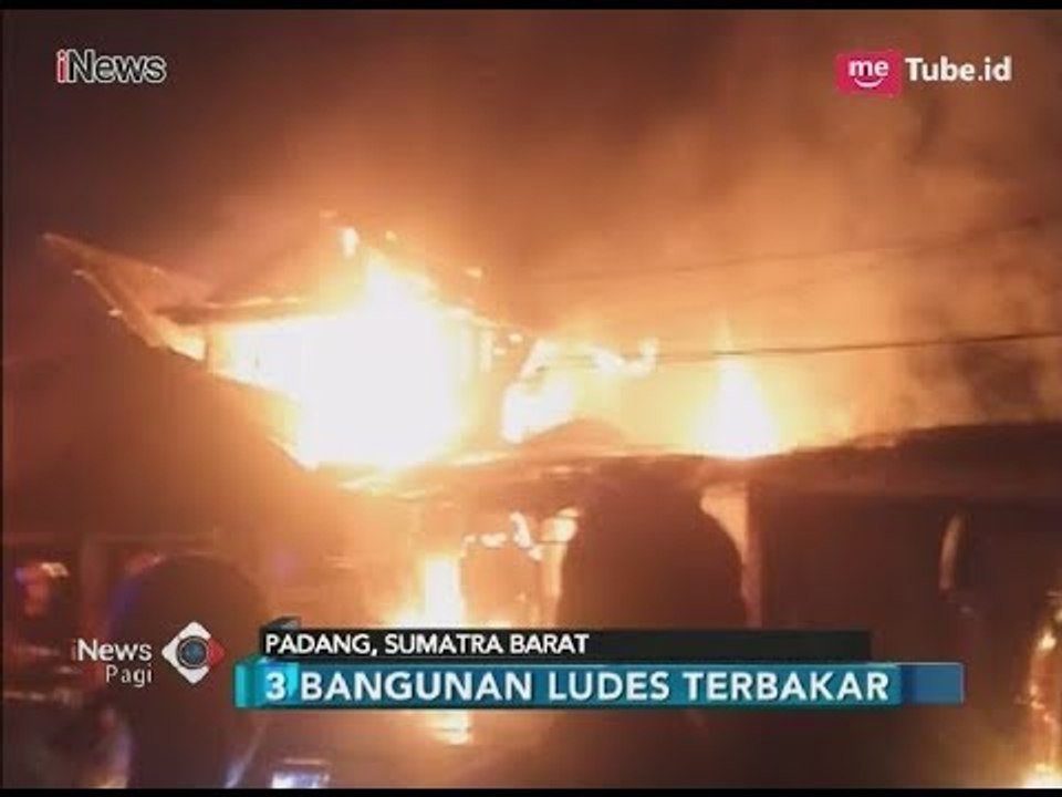 Akibat Arus Pendek Listrik, 2 Rumah Warga di Padang Ludes Terbakar - iNews Pagi 14/03