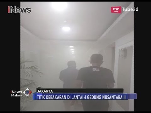 Video Amatir Saat Kebakaran di Lantai 4 Gedung DPR - iNews Malam 19/03
