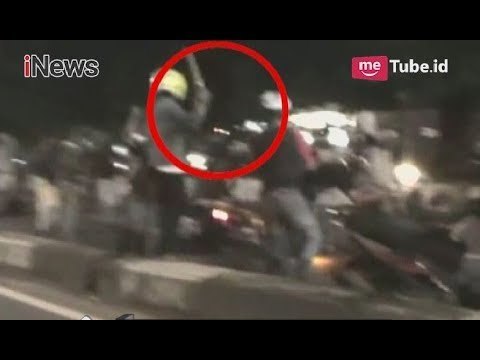 Ngeri!! Gara-gara Kalah, Suporter PSM Makassar Bacok Temannya Sendiri - iNews Pagi 07/04