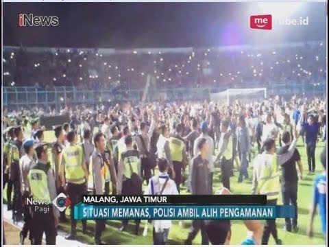 Mencekam!! Suasana Kerusuhan Aremania di Laga Arema vs Persib - iNews Pagi 16/04