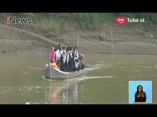 Download Video: Perjuangan Pelajar SMP di Bojonegoro Berangkat Sekolah dengan Perahu - iNews Siang 26/04