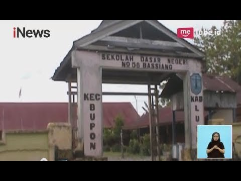 Bangunan Sekolah Nyaris Ambruk, Siswa Ini Harus Bertaruh Nyawa Saat Belajar - iNews Siang 02/05
