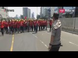 Akibat Dilarang Melintas Bundaran HI, Buruh Bentrok dengan Aparat saat Long March - iNews Sore 01/05
