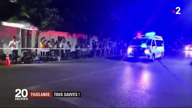 Thaïlande : les 12 enfants et leur entraîneur ont été sauvés