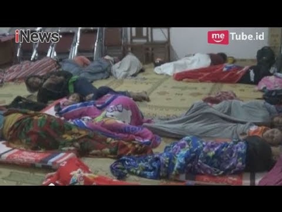 Merapi Meletus, 94 Warga Putuskan untuk Mengungsi di Balai Desa Galagaharjo- iNews Pagi 02/06