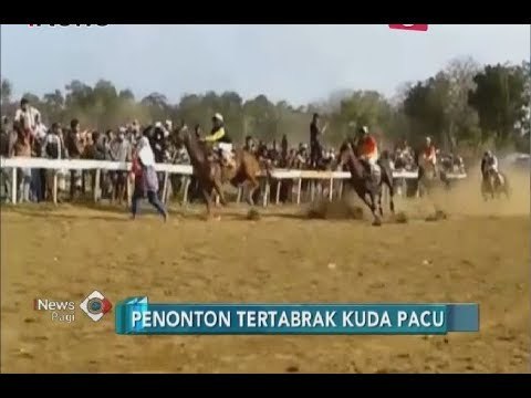 Video Amatir Detik-detik Nenek Ditabrak Kuda di Arena Pacuan Kebumen - iNews Pagi 22/06