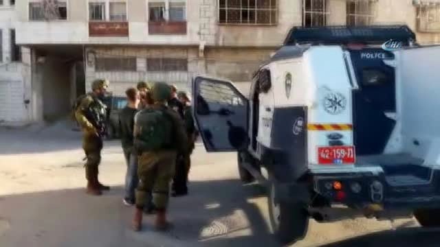 İsrail, 2 Filistinli Çocuğu Gözaltına Aldı- İsrail Hapishanelerinde 300'ü Çocuk Olmak Üzere...