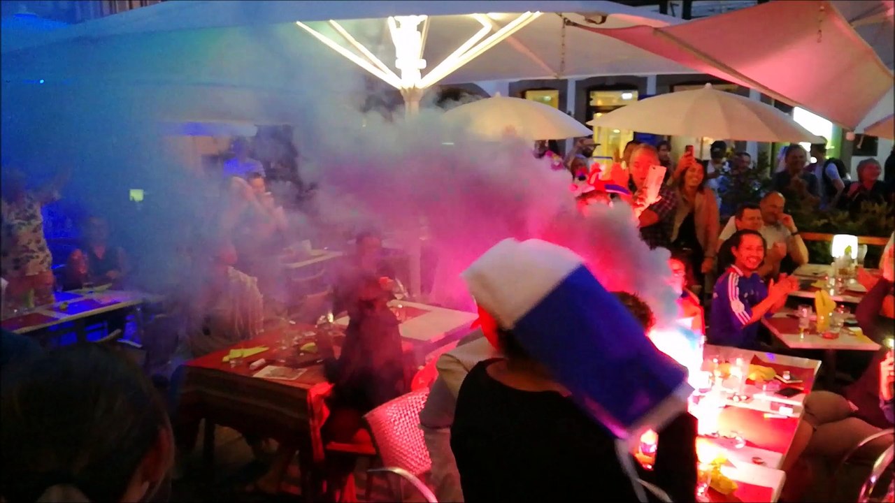 Explosion de joie à Obernai après la qualification de la France en finale de la coupe du Monde