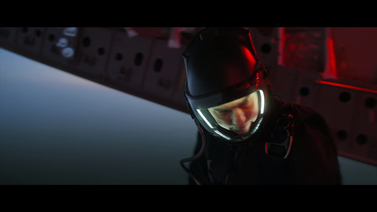 Mission Impossible Fallout (2018) - Halo Jump- Clip - MI6