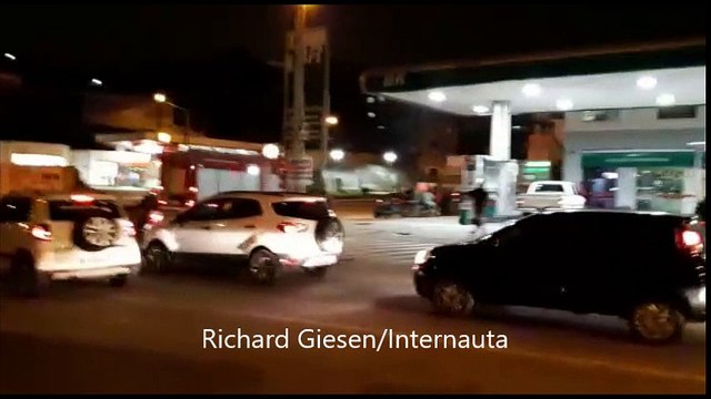 Carro a gás explode em posto de gasolina em Vila Velha