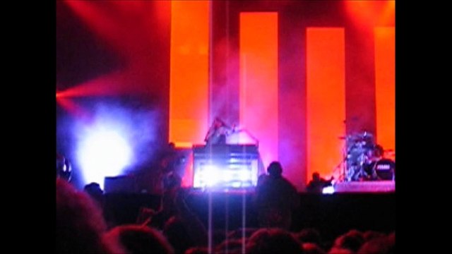 Muse - Butterflies and Hurricanes, V Festival Chelmsford, 08/21/2004