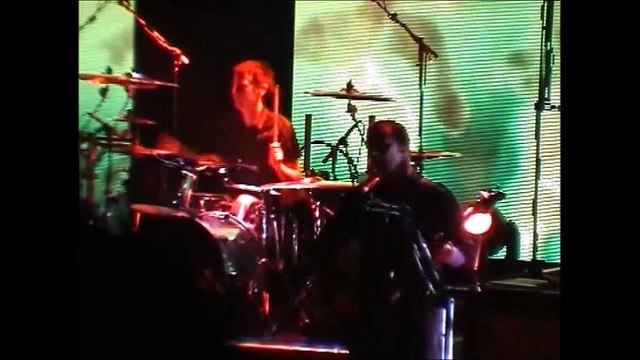 Muse - Butterflies and Hurricanes, Melbourne Festival Hall, 09/08/2004