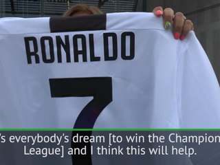 Tải video: Juventus fans delighted with sensational Ronaldo signing