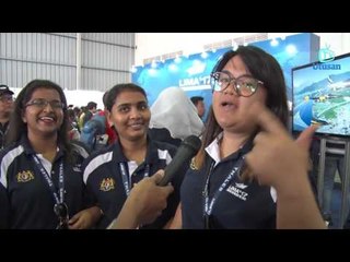 LIMA'17  Peminat gembira jumpa 'oppa' Black Eagles