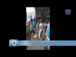 Gempar ular sawa di Pasar Seksyen 6
