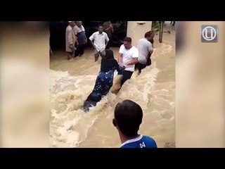Banjir : Majlis perkahwinan kecoh