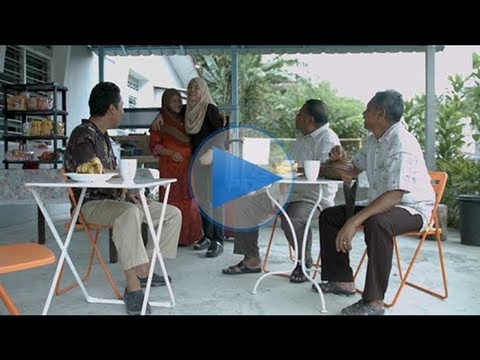 Buat apa gaji menggunung kalau jenguk ibu ayah setahun sekali