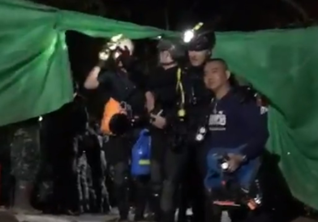 Crowd Gathers to Greet Thai Navy SEALs After Boys Freed From Cave