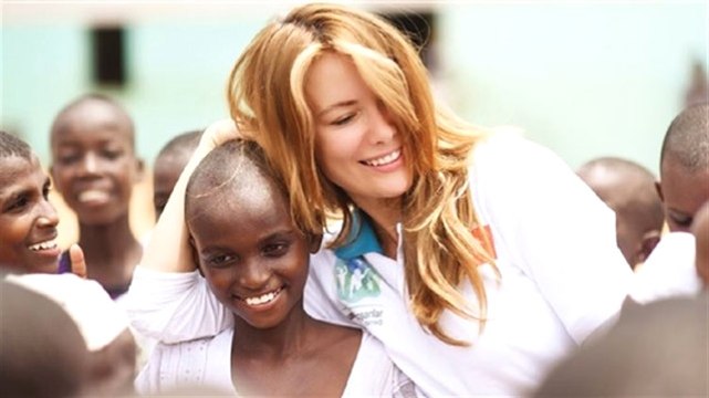 Gamze Özçelik, Afrika'da Yaptırdığı Su Kuyularına Şehitlerin İsimlerini Verdi