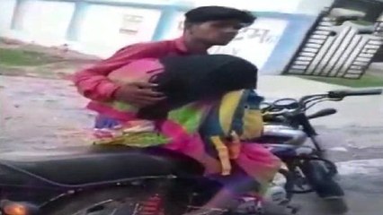 Madhya Pradesh में मानवता शर्मसार, Bike पर मां को बांध पहुंचा Postmortem कराने | वनइंडिया हिन्दी