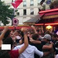 Scènes de liesse en France après la victoire des Bleus