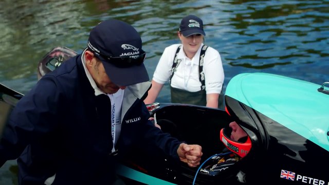 VÍDEO: Jaguar Vector Racing, récord de velocidad sobre agua