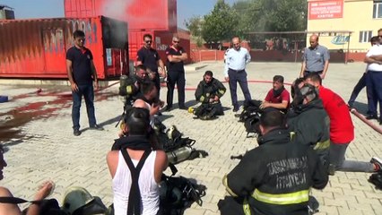 600 derece ısıda tatbikat yapan itfaiyeci: 'Artık namaza başlayacağım'