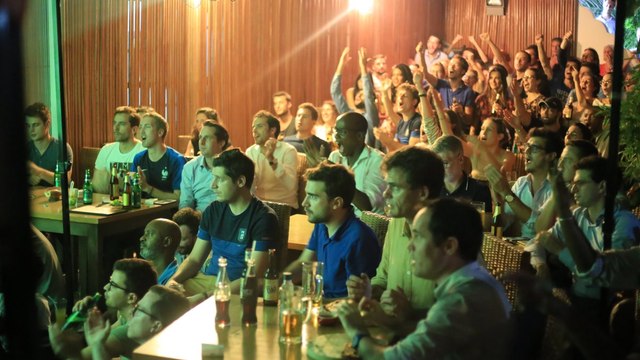 Coupe du Monde 2018 : FRANCE/ BELGIQUE, la joie des Français de Côte d'Ivoire
