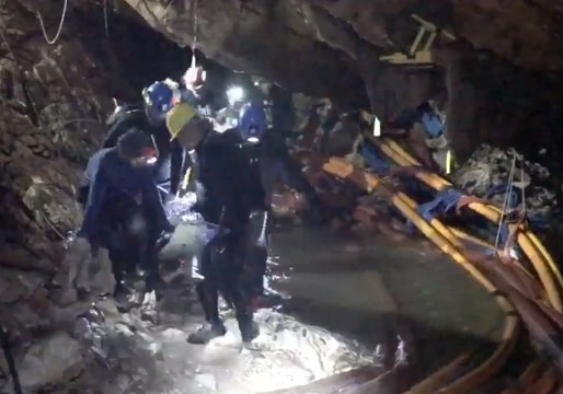 Thai Navy Pays Tribute to Cave Rescue Crew