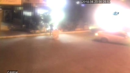 İstanbul'da 12 Farklı Olaya Karışan Gasp Çetesi Önce Kameraya Sonra Polise Yakalandı