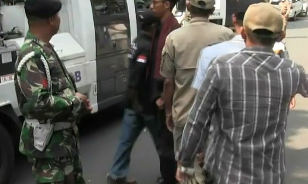 Aksi Protes Warnai Razia Parkir Liar Jelang Asian Games