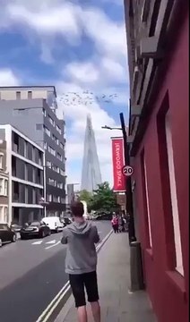 Hırvatistan maçı öncesi İngiliz Kraliyet Hava Kuvvetlerinden mesaj var: Futbol evine dönüyor!