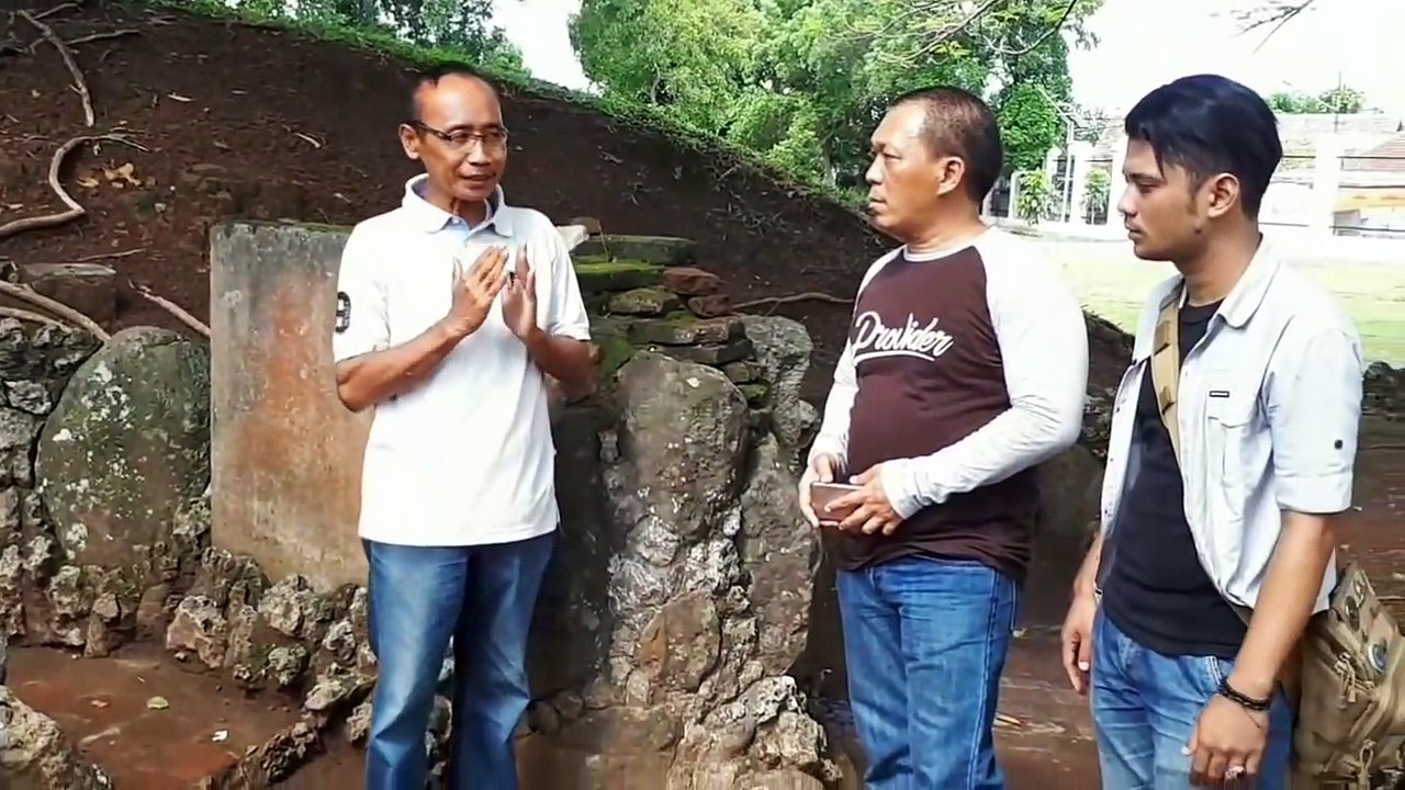 TEMPAT INI DI BANGUN OLEH JIN