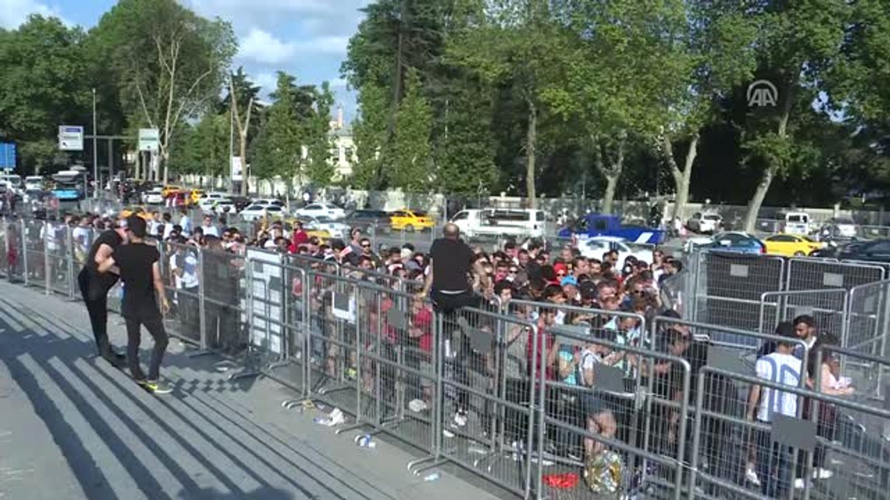 Shakira Konserine Doğru