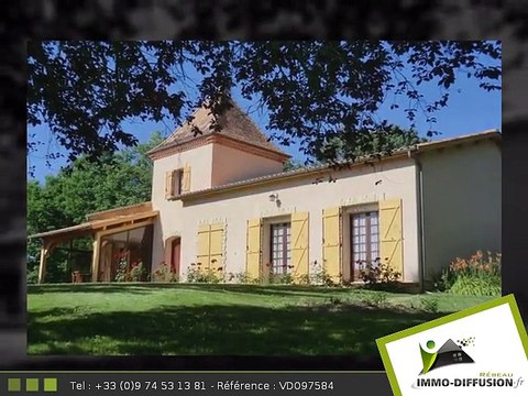 Villa A vendre Villeneuve sur lot 165m2 + Terrain 22207m2
