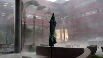 Tempête entre 2 immeubles : des vagues de pluie !