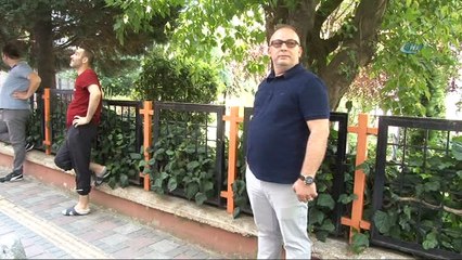 Esenler’de çocuk parkında silahlı kavga kamerada