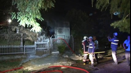 Elektrik Trafosu Bomba Gibi Patladı, Tüm Semt Karanlığa Büründü