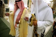 Kendisini Suudi Prens Olarak Tanıtan ABD'li Dolandırıcıyı Domuz Eti Düşkünlüğü Ele Verdi
