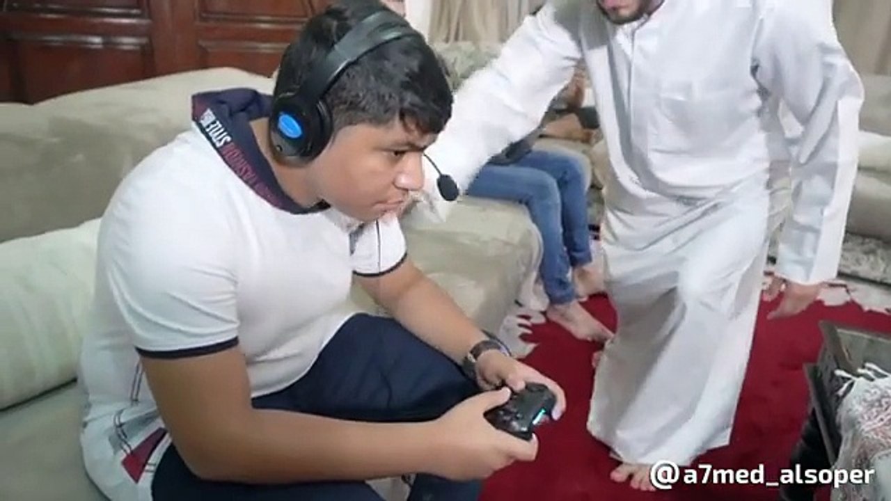 Any person how to crying stop mobile