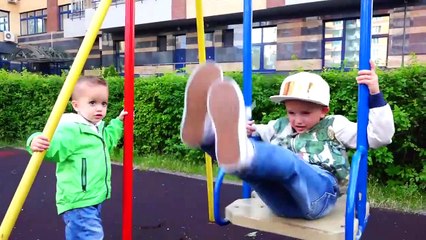 NATURAL DISASTER SURVIVAL Дети Спасение Family Fun Kids Pretend Playtime