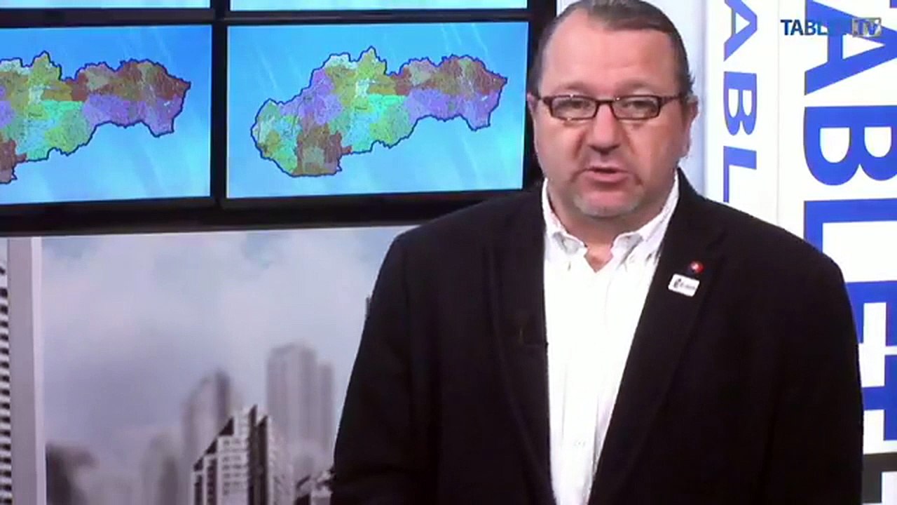 ŠKRIPEK: Muž so psím rypáčikom si na Pride našiel pána.Je to normálne?