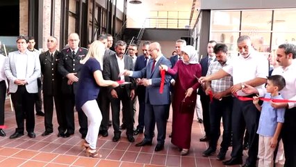 Şehit İkizleri İçin "15 Temmuz" Sergisinde Gözyaşı Döktü