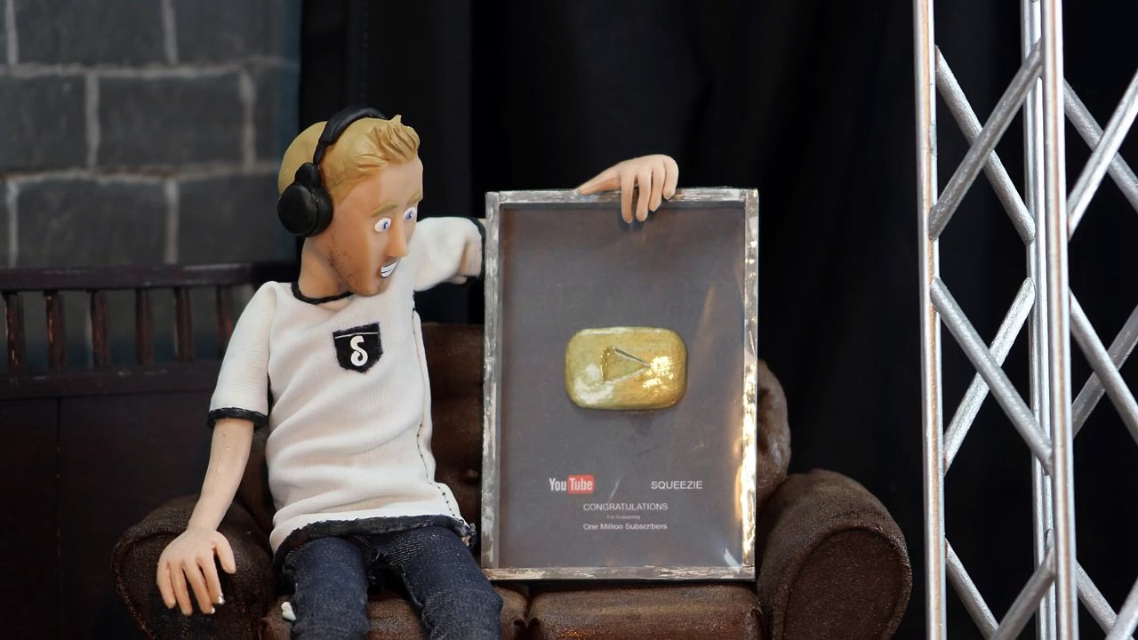 INTERVIEW #1: SQUEEZIE