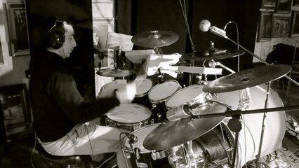 Mateusz Gawron - POCAŁUNEK BREŻNIEWA (Brezhnev's kiss) drum playthrough