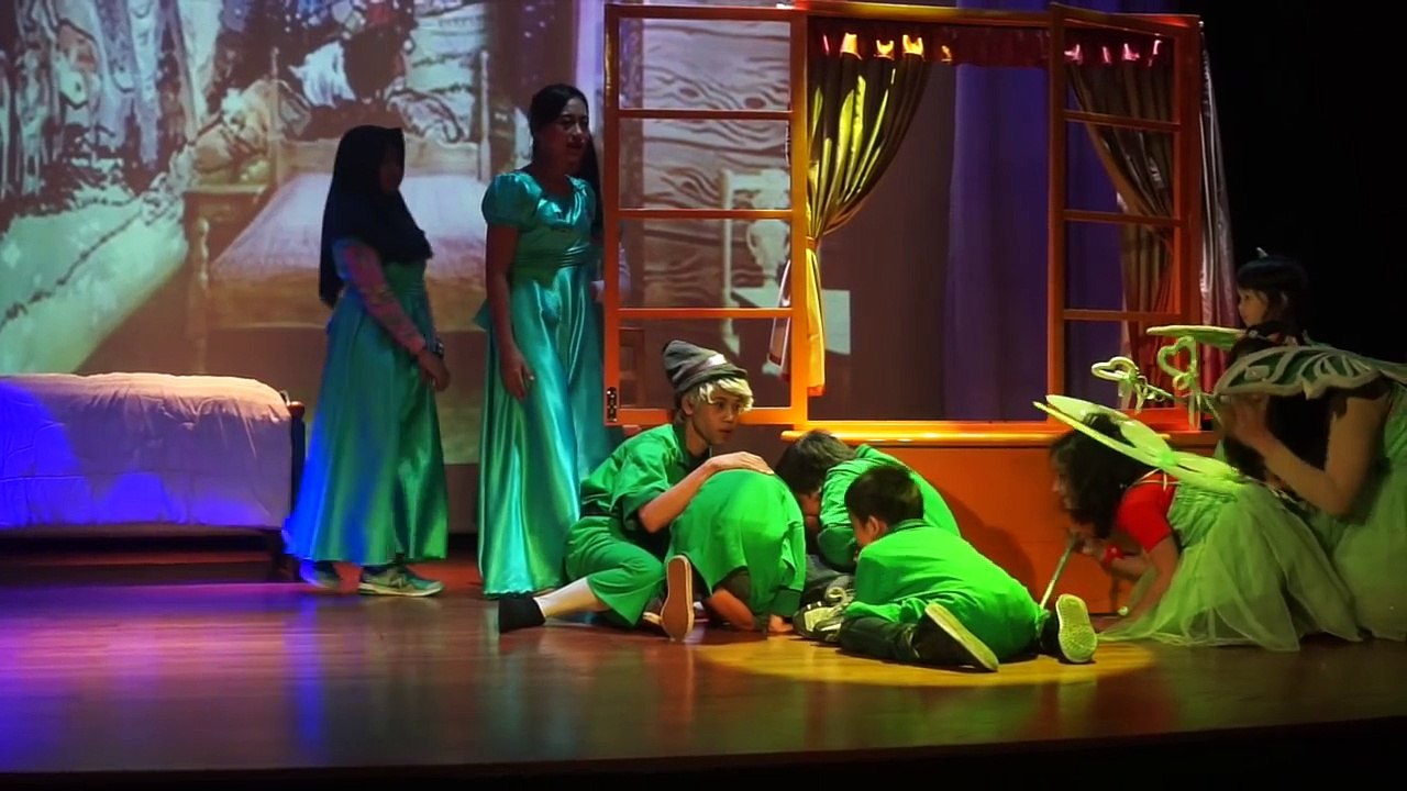 Menjadi Peter Pan