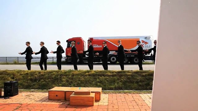 Kore'nin en tatlı reklam filmi seçilen video